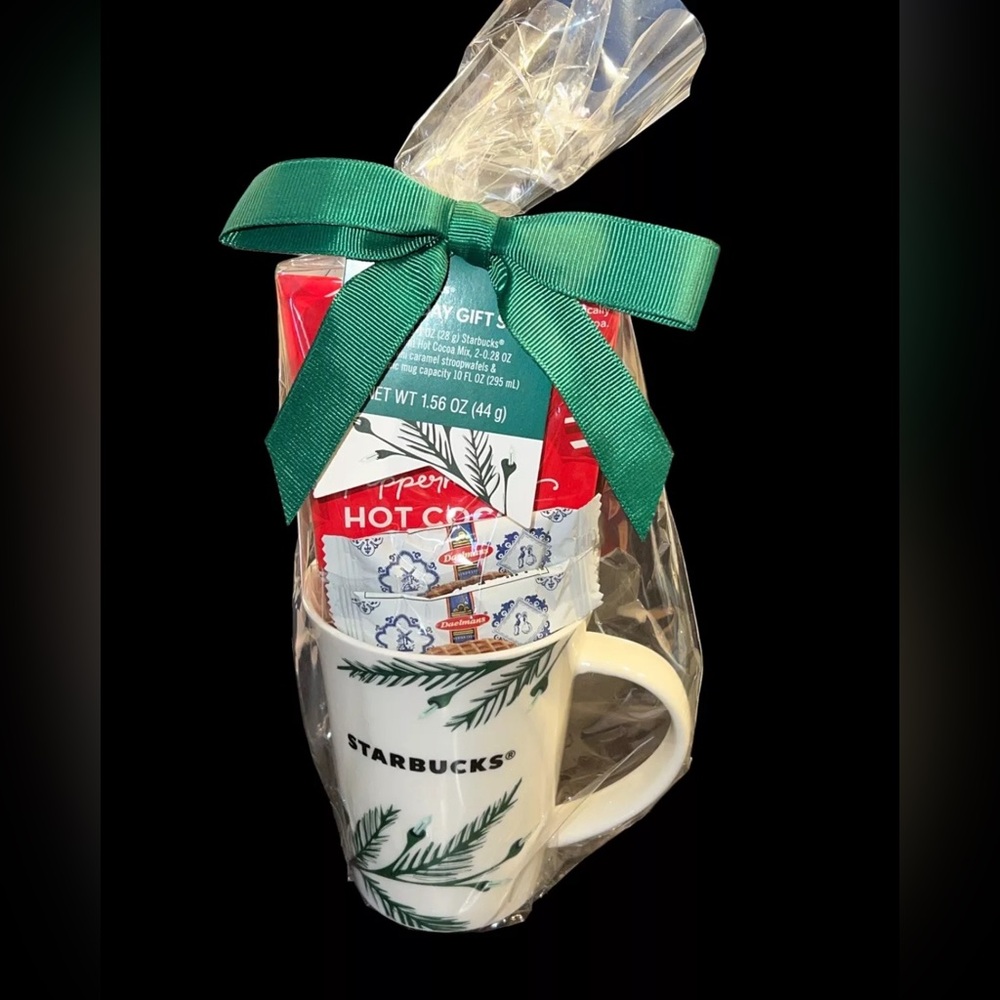 Starbucks Coffee cup Holidays Gift Set Chocolate Peppermint Coco 2020 10 oz mug